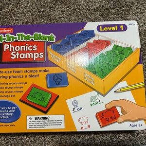 Lakeshore Fill-In-The-Blank Phonics Stamps